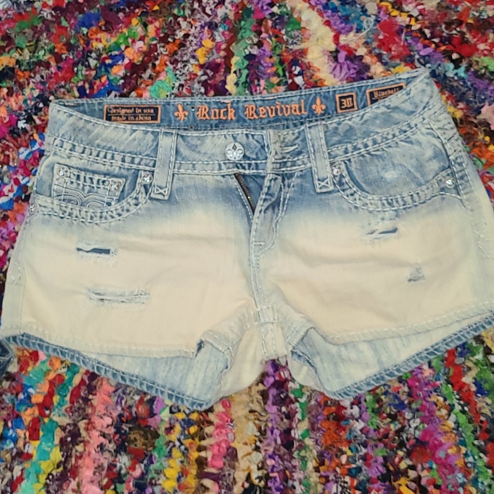 Faded and destroyed Rock Revival Shorts